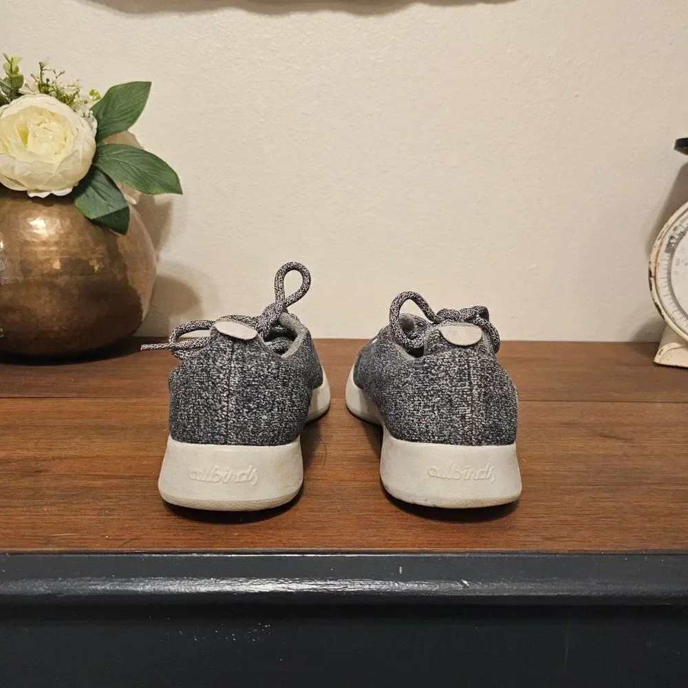 Allbirds Wool Runners in Heathered Grey Sz 9